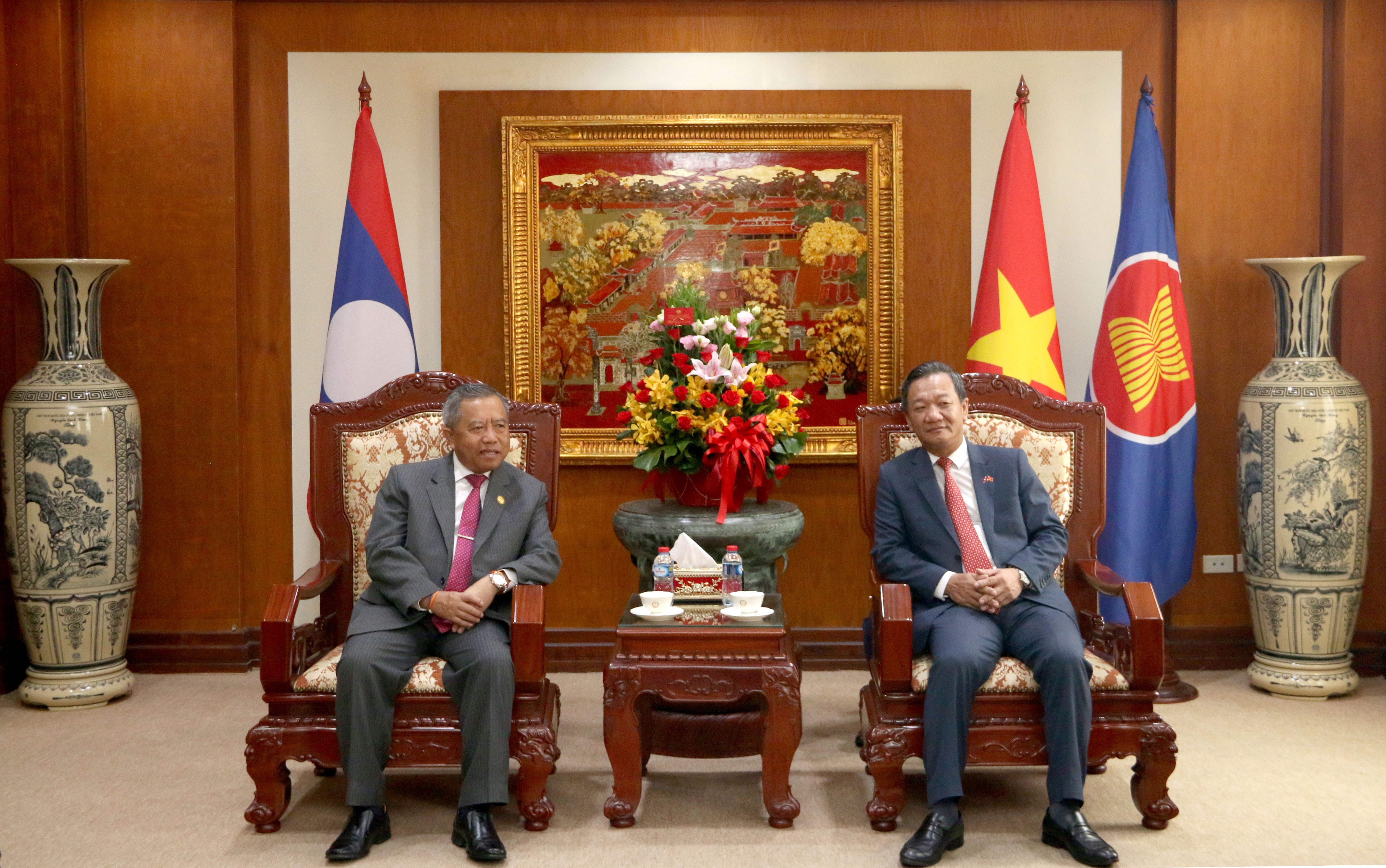 ຄະນະນໍາ ກະຊວງເຕັກໂນໂລຊີ ແລະ ການສື່ສານ ອວຍພອນວັນຊາດ ຫວຽດນາມ ຄົບຮອບ 80 ປີ