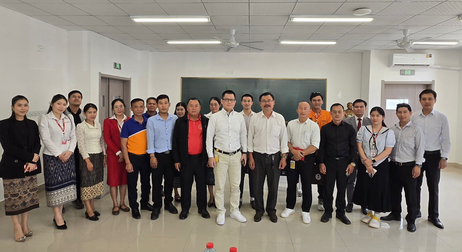 ກອງປະຊຸມສະຫຼຸບຕີລາຄາການຈັດຕັ້ງປະຕິບັດວາລະແຫ່ງຊາດ ວ່າດ້ວຍການແກ້ໄຂບັນຫາຢາເສບຕິດ ຂອງຂະແໜງການ ໄປສະນີ ປະຈຳ 6 ເດືອນຕົ້ນປີ ແລະ ທິດທາງແຜນການ 6 ເດືອນທ້າຍປີ 2025