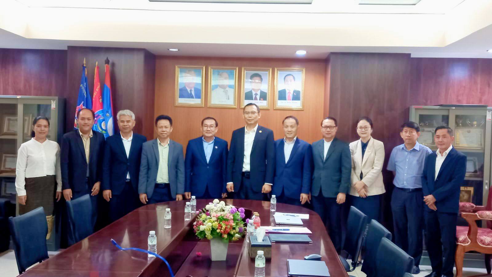 ກອງປະຊູມປຶກສາຫາລືການ ຫັນວຽກງານການສຶກສາ ເປັນທັນສະໄໝແບບດິຈິຕອນ.