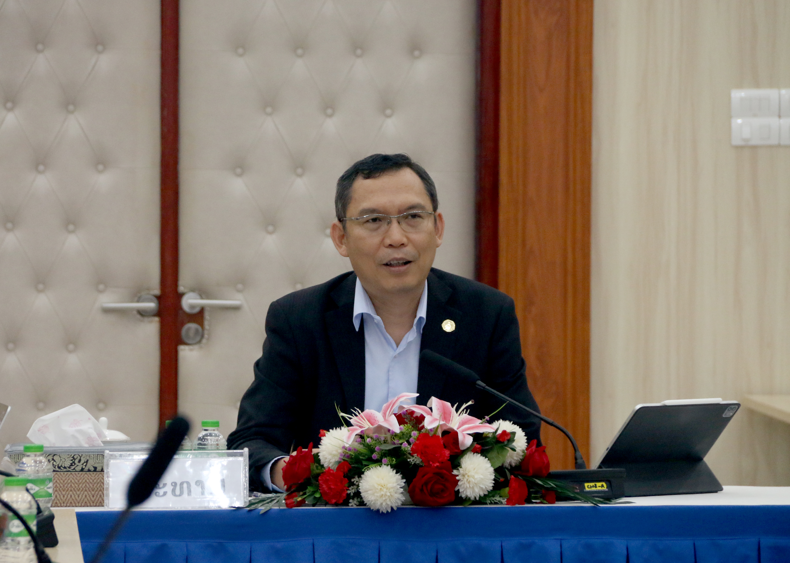 ກອງປະຊຸມລະດົມຄວາມຄິດໃສ່ຮ່າງດຳລັດ DDG ແລະ E-GIF ເພື່ອຫັນເປັນລັດຖະບານດິຈິຕອນ ຢ່າງເປັນລະບົບ.